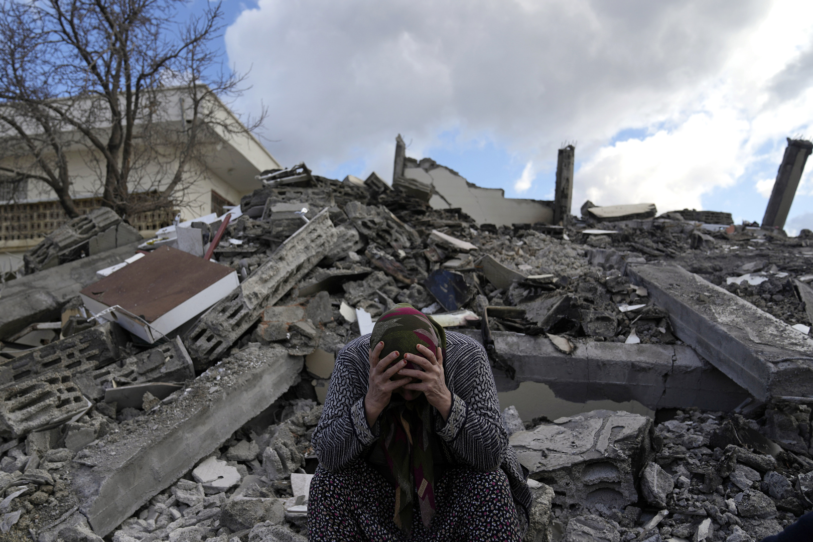 لقطات من زلزال تركيا وسوريا