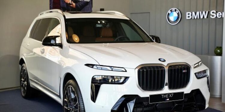 جلوبال أوتو تطلق BMW X7 الجديدة في مصر