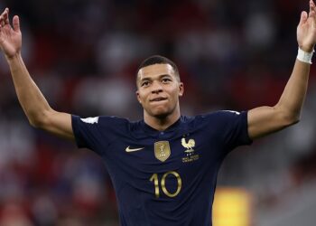 مبابي يشعل حماس جماهير ريال مدريد مجددا