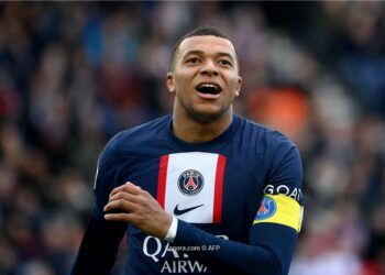 تجديد مبابي مع باريس