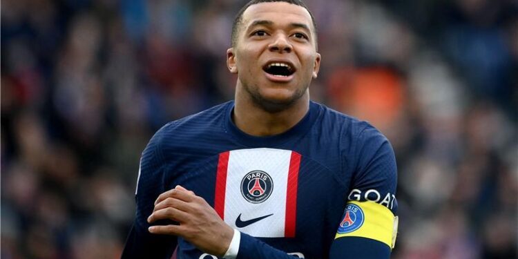 بعد تجديد مبابي مع باريس .. ريال مدريد لم يفقد الأمل تجديد مبابي مع باريس