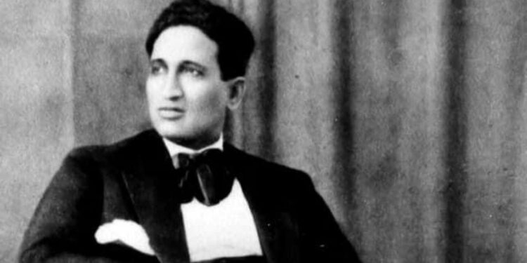 دار الأوبرا تحتفل بـ مئوية سيد درويش على المسرح الصغير دار الأوبرا تحتفل بمئوية سيد درويش