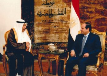 الرئيس عبدالفتاح السيسي وعبدالعزيز بن سعود البابطين