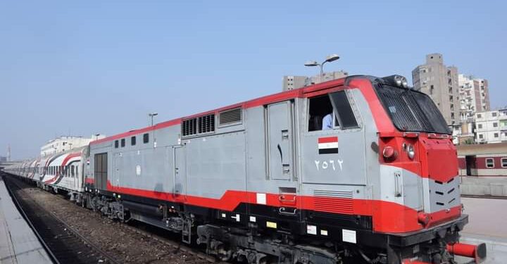 اشتراكات الطلاب بالقطارات .. النقل تتيحها بتخفيض يصل 98 % اشتراكات الطلاب بالقطارات .. النقل تتيحها بتخفيض يصل 98 %