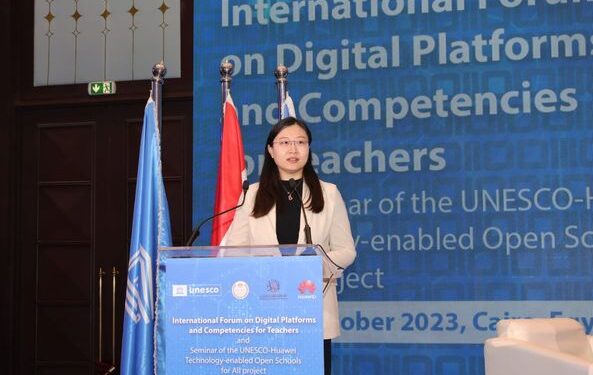 هواوي الصينية تدعم مشروع المدارس المفتوحة للجميع هواوي الصينية