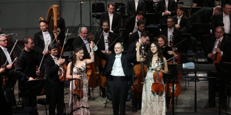 دار الأوبرا: أميرة أبو زهرة تتألق مع «تشايكوفسكي» بالمسرح الكبير «كامل العدد» عنوان أولى حفلات أوركسترا تشايكوفسكي بالأوبرا