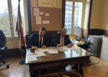 وزير التعليم العالي يوقع اتفاقية تعاون مع جامعة ليون الفرنسية