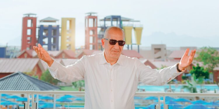 كامل أبو علي رئيس جمعية الاستثمار السياحي بالبحر الأحمر ومالك مجموعة الباتروس للفنادق