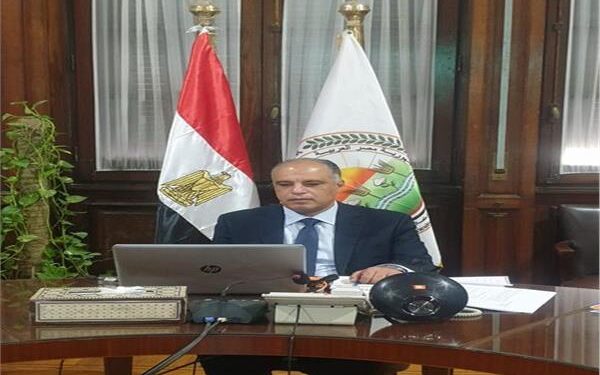 د. علاء عزوز .. رائد الإرشاد الزراعي الرقمي د. علاء عزوز