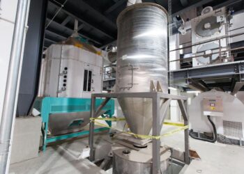 خطوات ترخيص تشغيل مصنع أعلاف