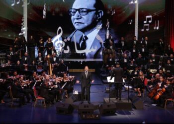 مدحت صالح في دار الأوبرا