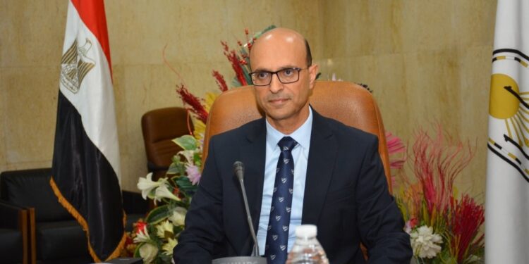 د. أحمد المنشاوي: جامعة أسيوط تستضيف مؤتمر التنمية والبيئة في الوطن العربي غدًا د. أحمد المنشاوي