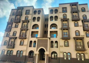 شقق الاسكان المتوسط