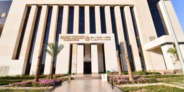 اراضى أكتوبر وسفنكس