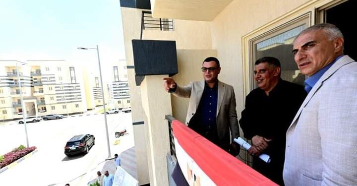 شقق سكن لكل المصريين .. الإسكان تنفذ 19 ألف وحدة سكنية بمدينة السادات شقق سكن لكل المصريين .. الإسكان تنفذ 19 ألف وحدة سكنية بمدينة السادات