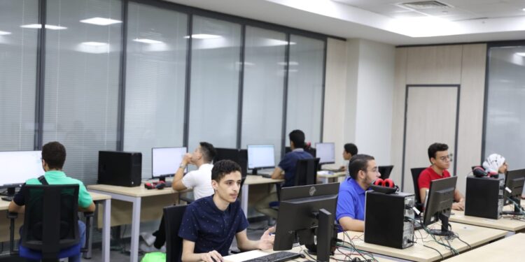 الأماكن الشاغرة بتنسيق المرحلة الثانية