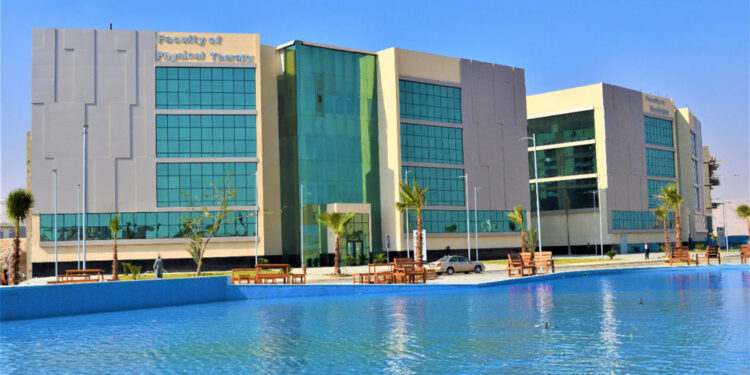 مصاريف جامعة ميريت 2025 .. طب بشري وعلاج طبيعي وصيدلة مصاريف جامعة ميريت 2025