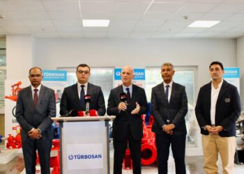 وزير الإسكان