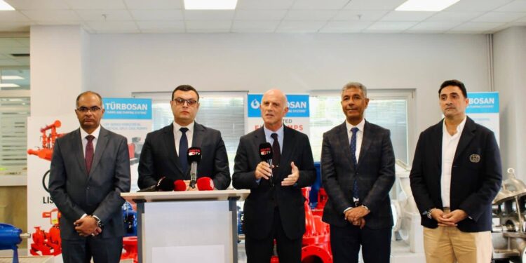 وزير الإسكان