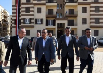 مبادرة داره.. رئيس الوزراء يتفقد مشروع المبادرة الرئاسية