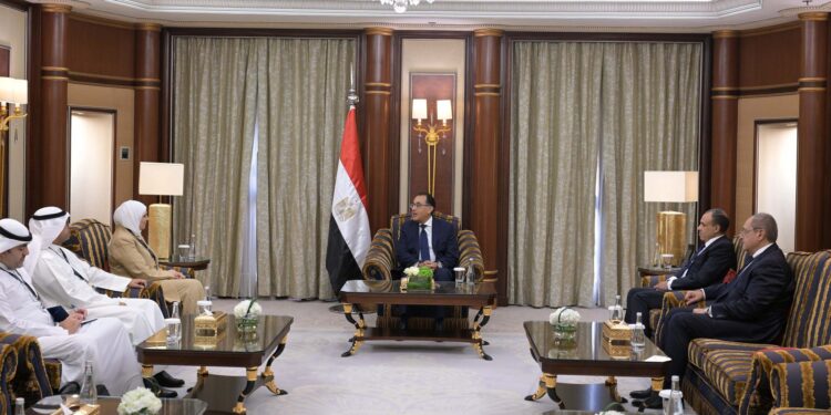 رئيس الوزراء يستقبل وزيرة المالية الكويتية لبحث ملفات التعاون المشترك رئيس الوزراء