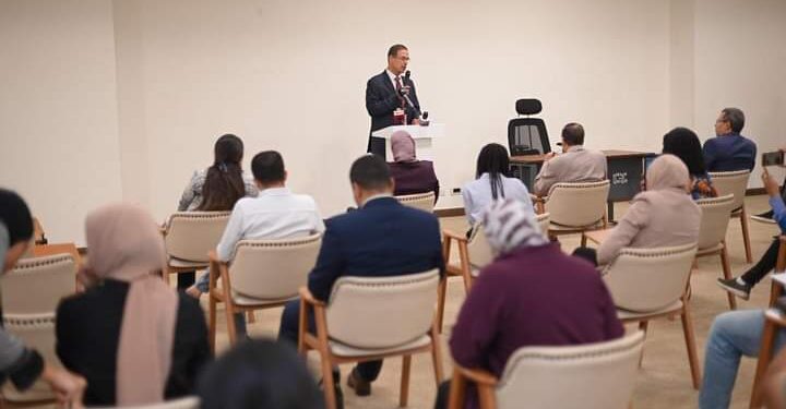 منسق المنتدى الحضرى العالمي: فرصة ذهبية للترويج للاستثمار منسق المنتدى الحضرى العالمي:  فرصة ذهبية للترويج للاستثمار