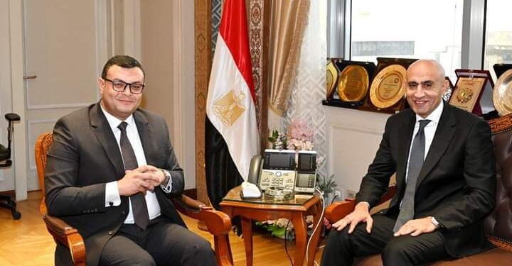 وزيرا الإسكان والتعليم يتابعان موقف المنظومة التعليمية بالمدن الجديدة وزيرا الإسكان والتعليم يتابعان موقف المنظومة التعليمية بالمدن الجديدة