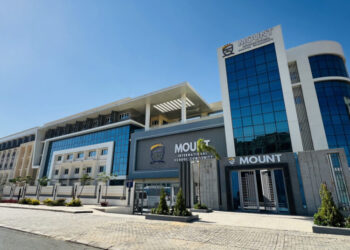 مدرسة مجتمع ماونت الدولية