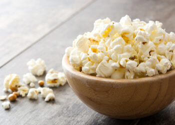 طريقة عمل الفشار مثل المحلات في 5 خطوات