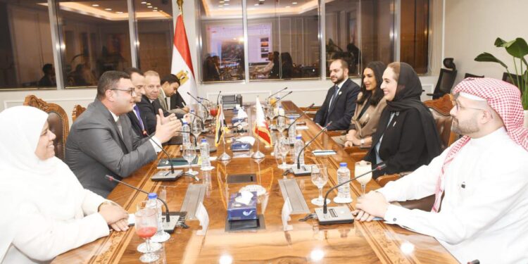 التجرية المصرية في الإسكان يستعرضها الشربيني أمام نظيرته البحرينية التجرية المصرية في الإسكان