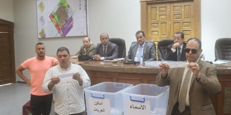 وحدة طعام متنقلة .. قرعة علنية لبيع 32 وحدة بالعاشر من رمضان وحدة طعام متنقلة