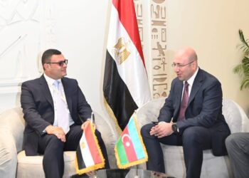 وزير الإسكان