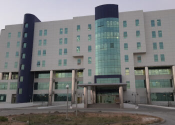 مجمع الملك عبدالله الطبي بجدة يجري عملية استئصال ورم بتقنية الأشعة التداخلية