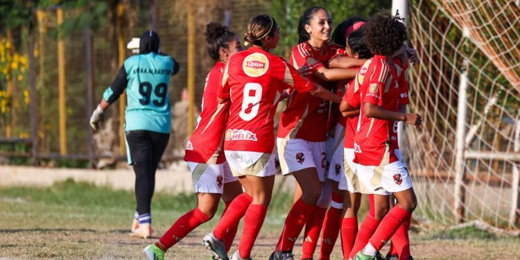 سيدات الأهلي لكرة القدم