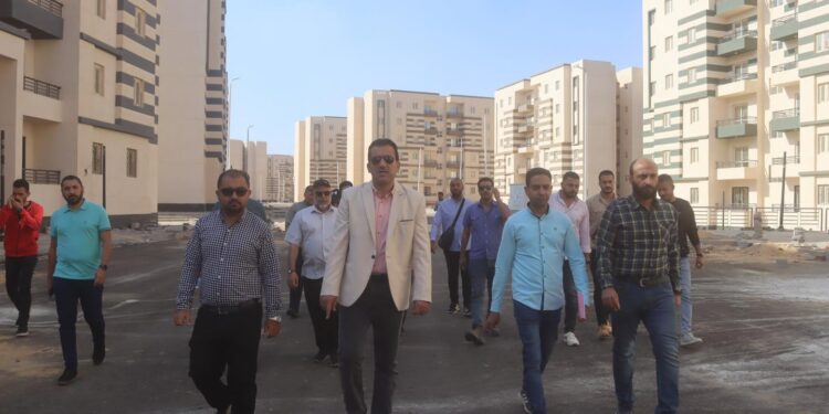 سكن لكل المصريين ..الإسكان تُنفذ 6624 وحدة سكنية بالعاشر من رمضان سكن لكل المصريين
