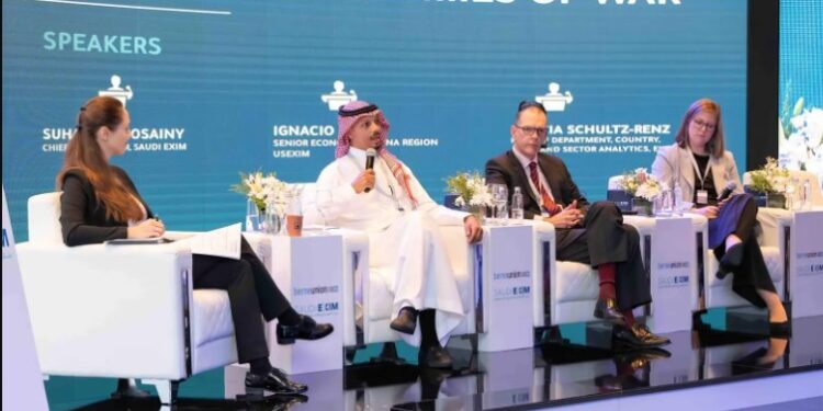 بنك التصدير والاستيراد السعودي يستضيف خبراء المخاطر العالميين في الرياض بنك التصدير والاستيراد السعودي