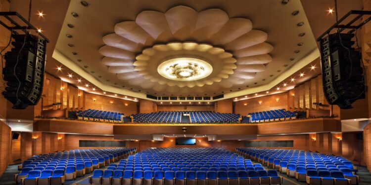 المؤتمر الدولي الأول لـ"كلية التربية الخاصة بجامعة مصر للعلوم والتكنولوجيا" دار الأوبرا بجامعة مصر للعلوم والتكنولوجيا