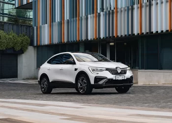 رينو أركانا