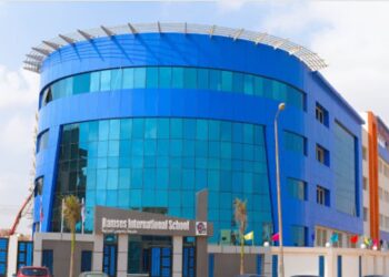 مدرسة رمسيس الدولية