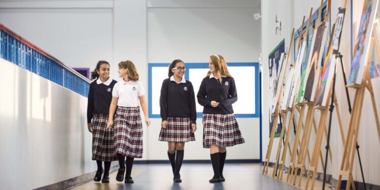 أفضل المدارس العربية الخاصة في الكويت 2025 أفضل المدارس العربية الخاصة في الكويت