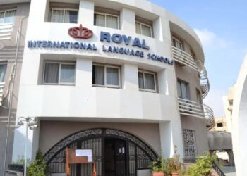 مصاريف مدارس رويال انترناشيونال