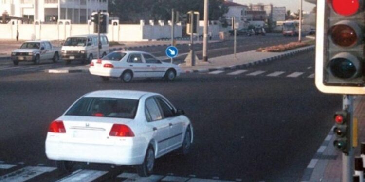 مخالفة قيادة السيارة
