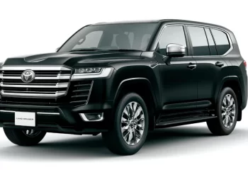 مواصفات تويوتا لاند كروزر 300