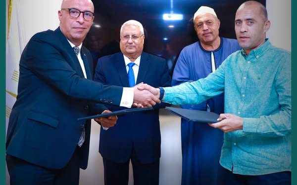 البنك الزراعي يوقع بروتوكول مع شركة العمار لتوفير قروض رؤوس الماشية البنك الزراعي