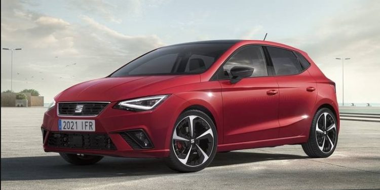 سعر سيات إبيزا 2025 بفئاتها الثلاثة ومواصفاتها سعر سيات إبيزا 2025