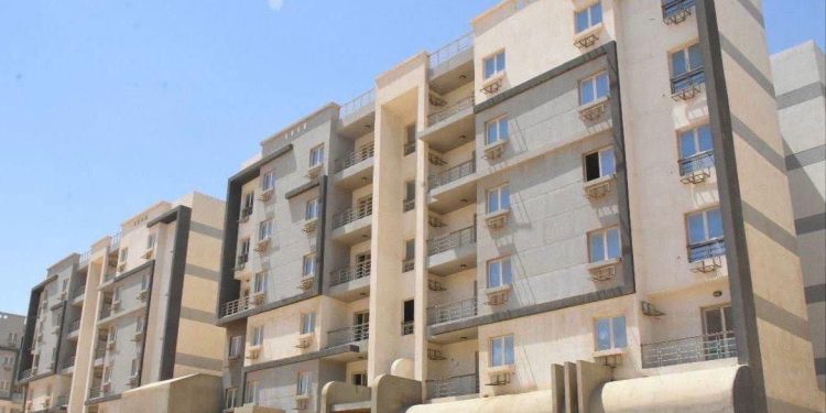 خطوات حجز شقق الإسكان 2025 ورفع المستندات على موقع الوزارة ( فيديو) خطوات استيفاء نموذج الإيجار القديم