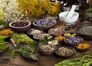 مخاطر الوصفات الشعبية للتجميل