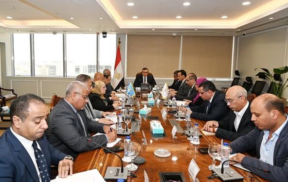 تصدير العقار في اجتماع الشربيني بمسئولي الإسكان تصدير العقار