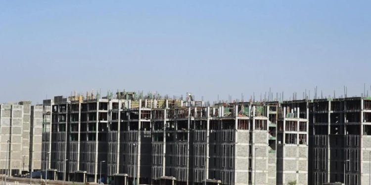 الصفقات العقارية