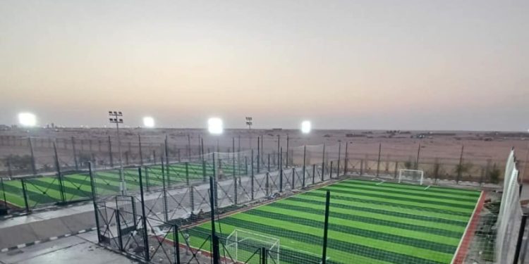 مجمع ملاعب متكامل بشلاتين